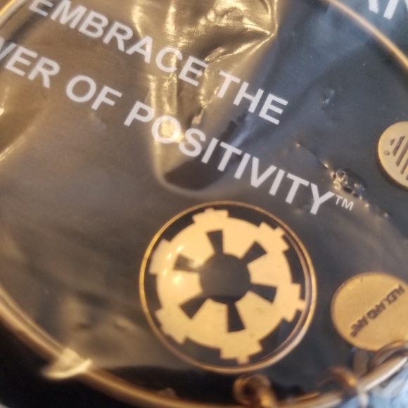 SOLD! SOLD📍Disney Star Wars Alex and Ani bracelet - Picture 2 of 3